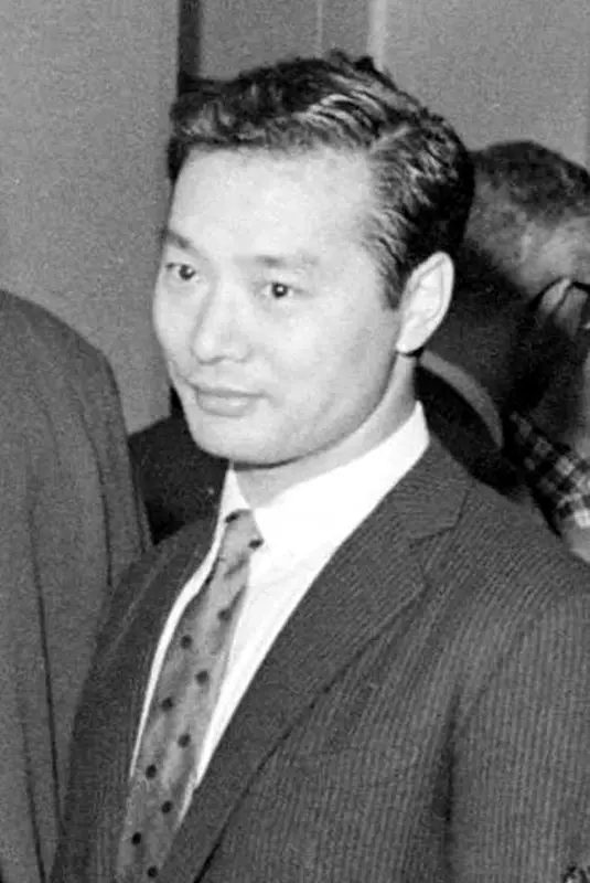 Portrait of Walasse Ting